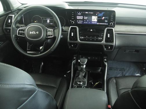 2023 Kia Sorento X-Line EX