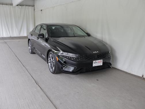 Ebony Black 2022 Kia K5 LXS