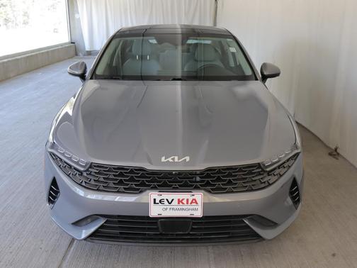 Everlasting Silver 2024 Kia K5 EX