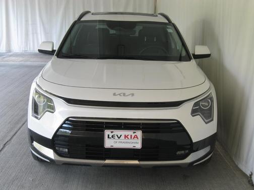 2023 Kia Niro EX Touring