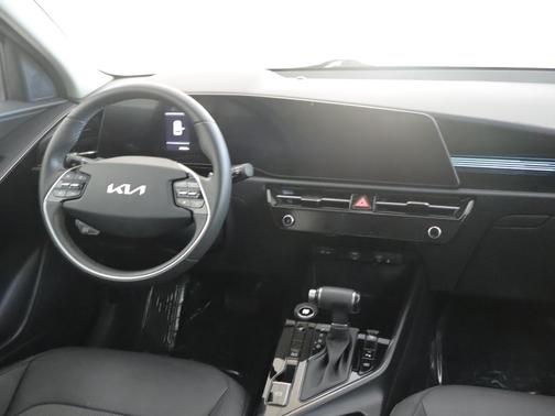Fire Orange 2023 Kia Niro EX