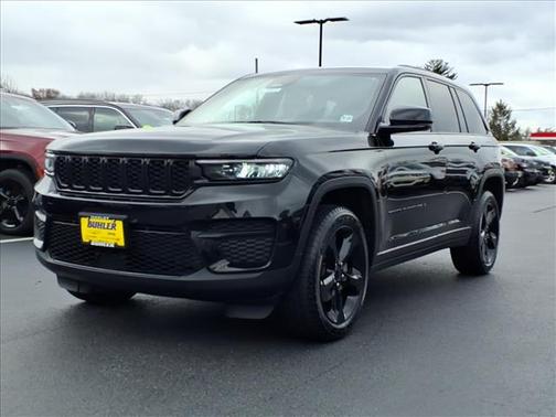 2023 Jeep Grand Cherokee Altitude 4x4