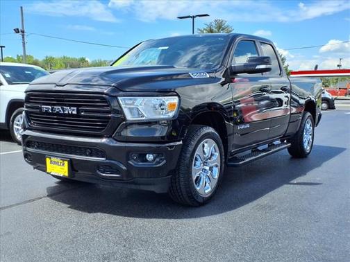 2021 RAM 1500 Big Horn Quad Cab 4x4 64' Box
