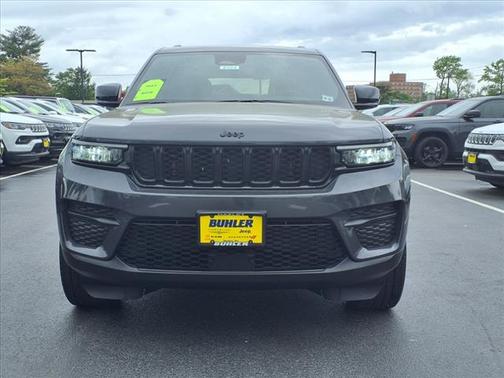 2022 Jeep Grand Cherokee Altitude 4x4