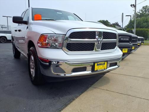 2024 RAM 1500 Classic SLT Quad Cab 4x4 64' Box