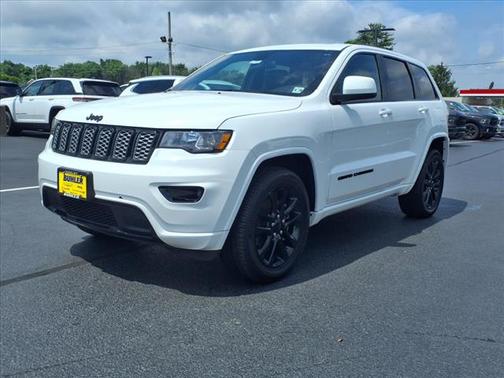 2021 Jeep Grand Cherokee Laredo X 4x4