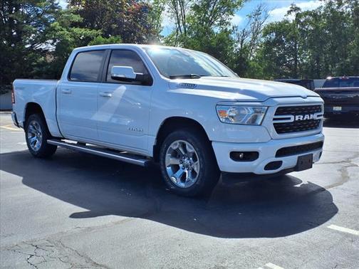 2022 RAM 1500 Big Horn Crew Cab 4x4 57' Box