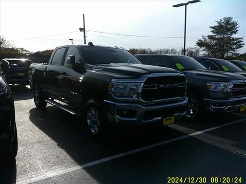 2024 RAM 2500 Big Horn Crew Cab 4x4 64' Box