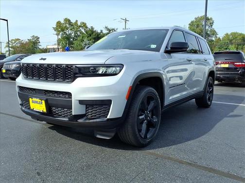 2022 Jeep Grand Cherokee L Altitude 4x4