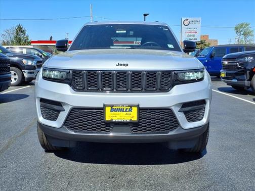 2022 Jeep Grand Cherokee Altitude 4x4