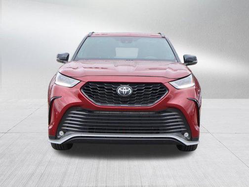 2024 Toyota Highlander XSE