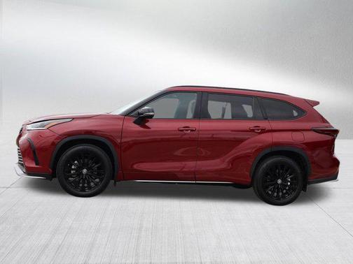 2024 Toyota Highlander XSE