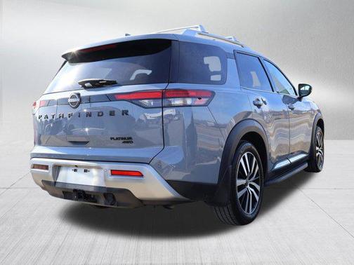 2023 Nissan Pathfinder Platinum 4WD