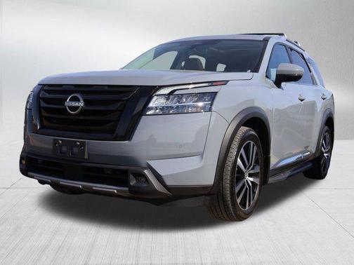 2023 Nissan Pathfinder Platinum 4WD