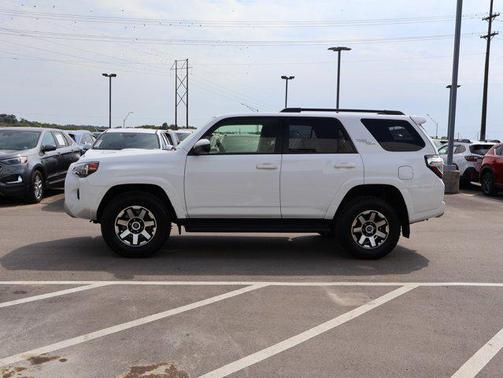 2024 Toyota 4Runner TRD Off Road