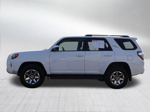 2024 Toyota 4Runner TRD Off Road