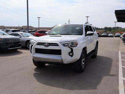 2024 Toyota 4Runner TRD Off Road