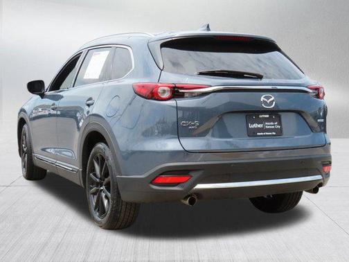 2022 Mazda CX-9 Carbon Edition