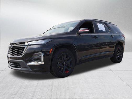 Mosaic Black Metallic 2023 Chevrolet Traverse Premier