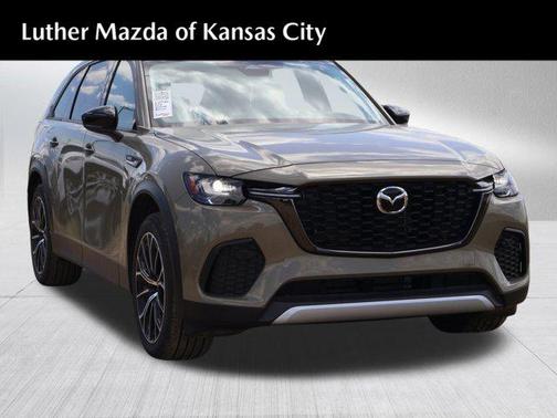 2025 Mazda CX-70 PHEV Premium Package