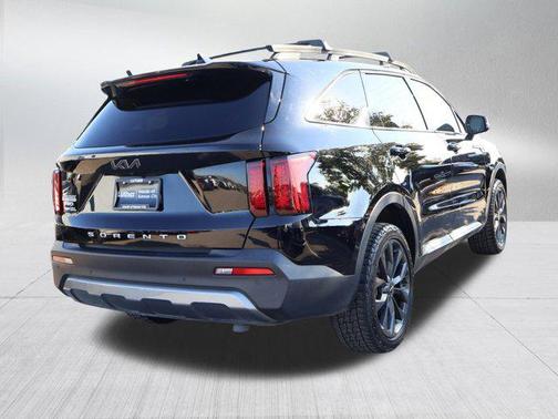 2022 Kia Sorento EX