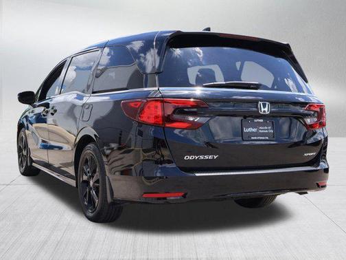 2024 Honda Odyssey Sport
