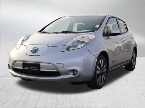 2015 Nissan Leaf SL