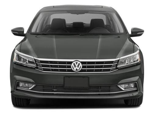 2017 Volkswagen Passat 1.8T SEL Premium