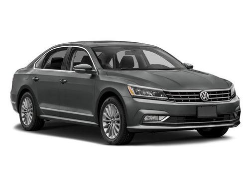 2017 Volkswagen Passat 1.8T SEL Premium