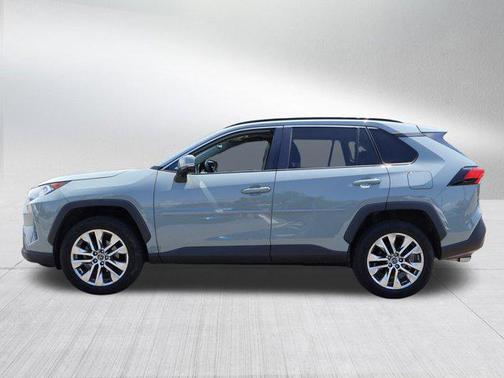 2020 Toyota RAV4 XLE Premium