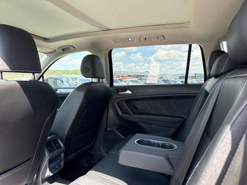 2022 Volkswagen Tiguan 2.0T SE 4MOTION