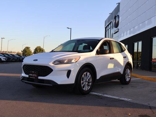 2022 Ford Escape S