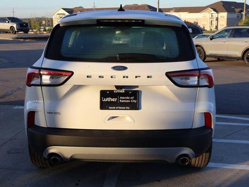 2022 Ford Escape S