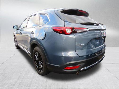 2023 Mazda CX-9 Carbon Edition