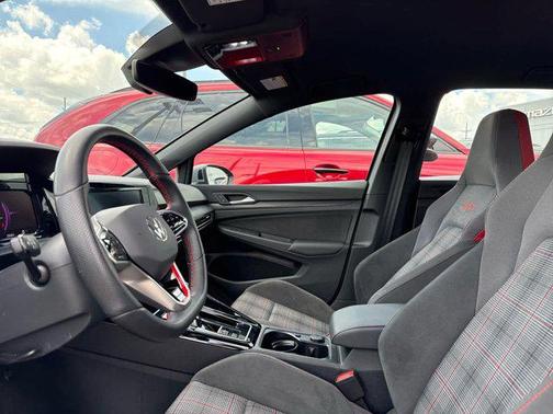 2024 Volkswagen Golf GTI 2.0T S DSG