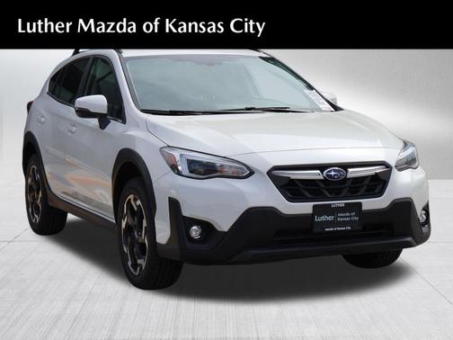 Crystal White Pearl 2023 Subaru Crosstrek Limited