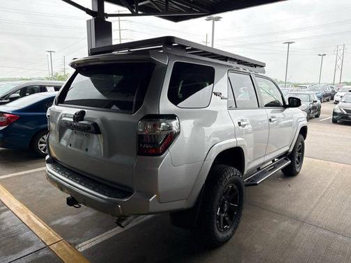 2021 Toyota 4Runner TRD Off Road