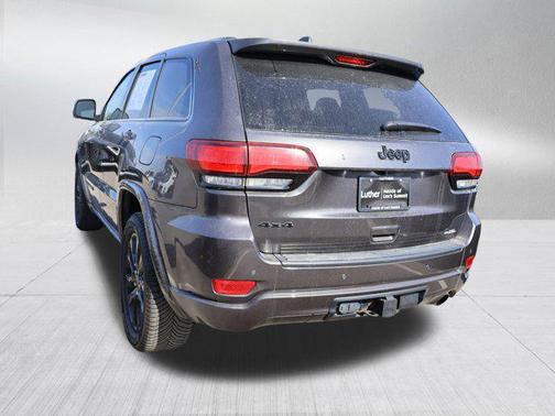 2021 Jeep Grand Cherokee Laredo