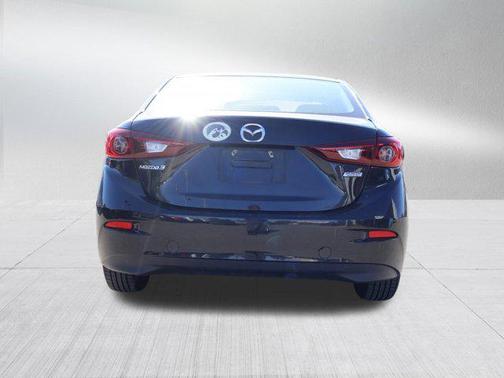 2015 Mazda Mazda3 i Sport