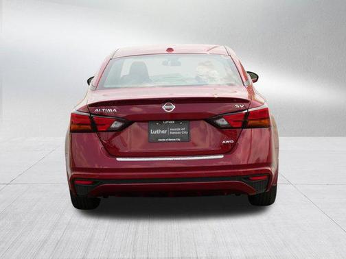 2022 Nissan Altima 2.5 SV