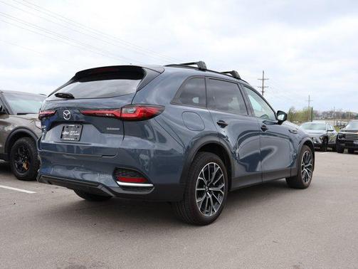 Polymetal Gray Metallic 2025 Mazda CX-70 PHEV Premium Package