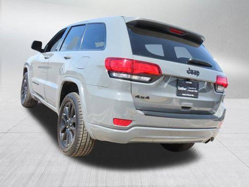 2021 Jeep Grand Cherokee Laredo