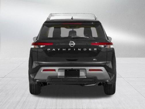 2022 Nissan Pathfinder SL 4WD