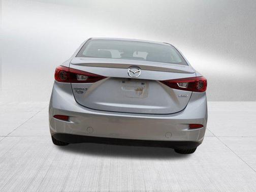 2018 Mazda Mazda3 Touring