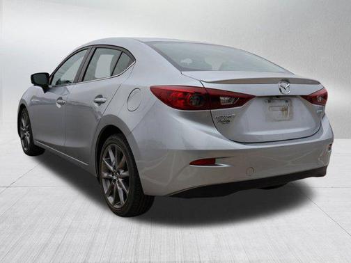 2018 Mazda Mazda3 Touring