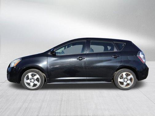 2010 Pontiac Vibe Base