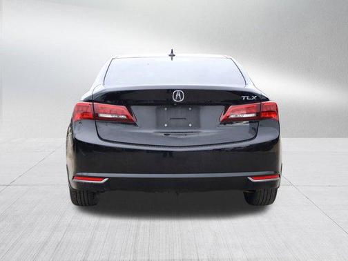 2017 Acura TLX w/Technology Package