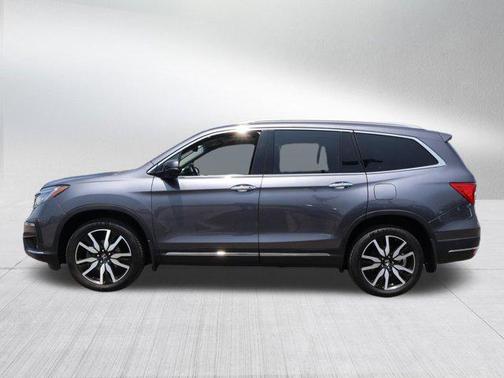 2022 Honda Pilot AWD Elite