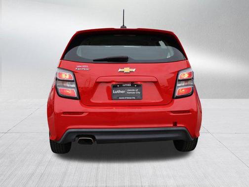 2018 Chevrolet Sonic LT