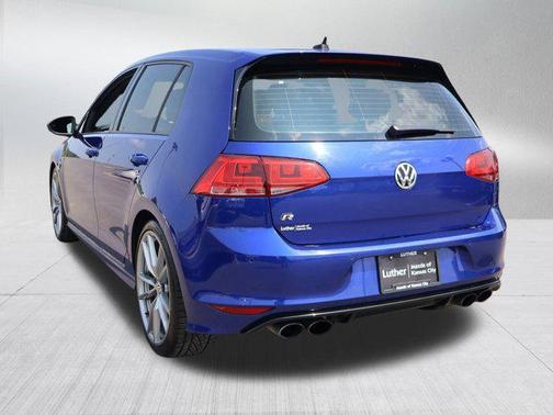 2017 Volkswagen Golf R 2.0T DSG